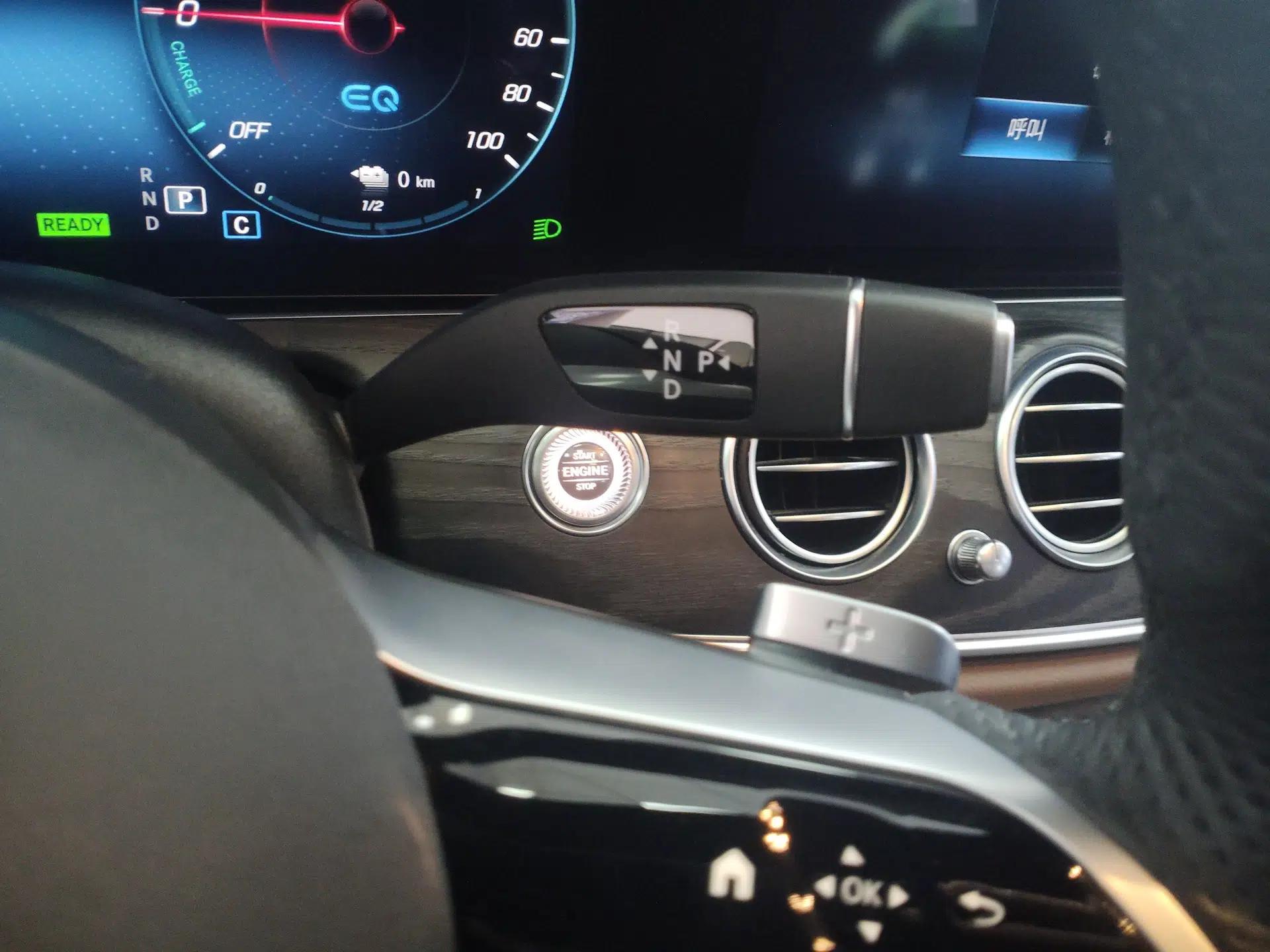 Mercedes-Benz E-Class New Energy 2022 Second Facelift E 350 e L Plug-in Hybrid Sports Sedan — миниатюра 16