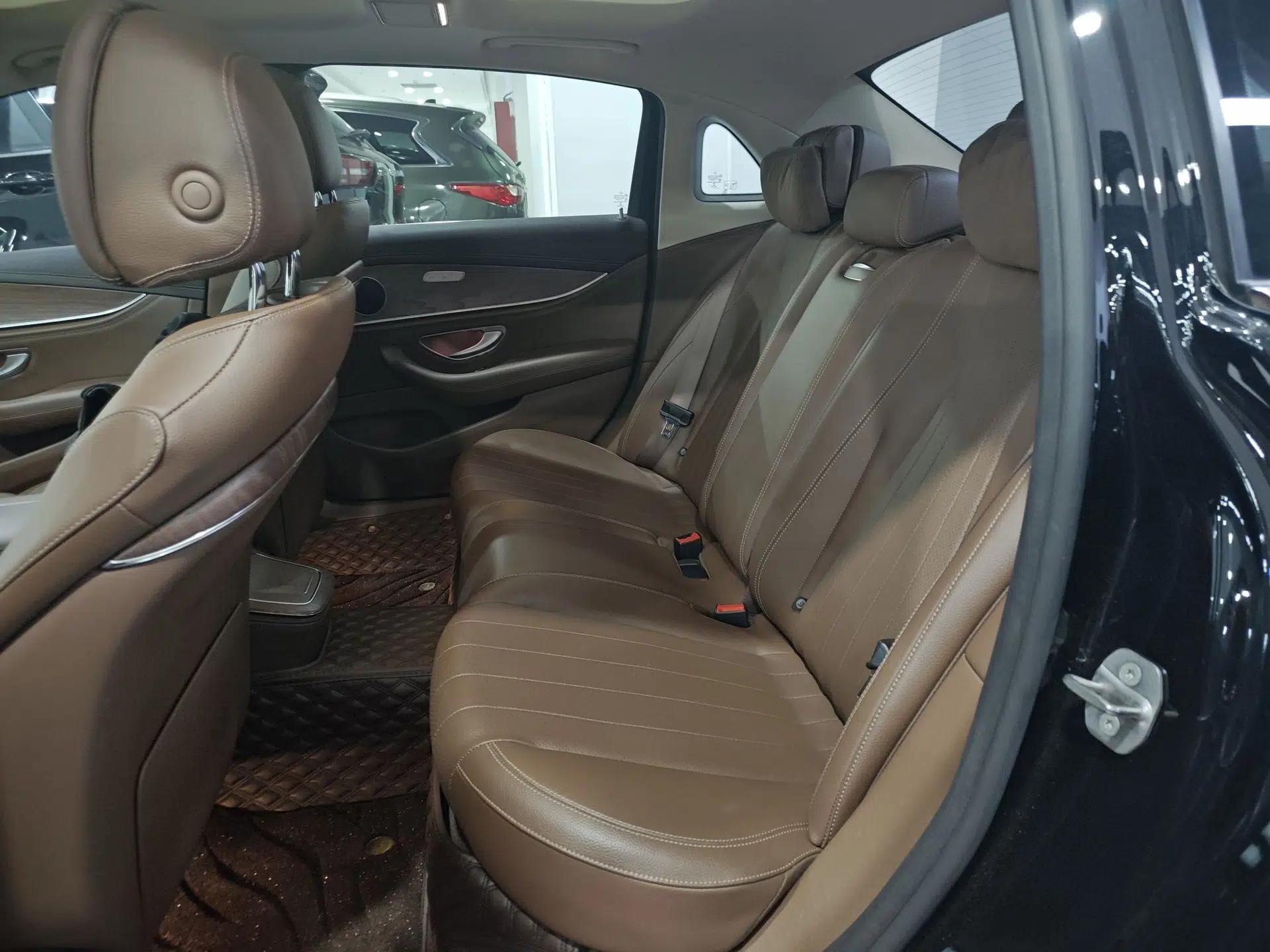 Mercedes-Benz E-Class New Energy 2022 Second Facelift E 350 e L Plug-in Hybrid Sedan — миниатюра 20