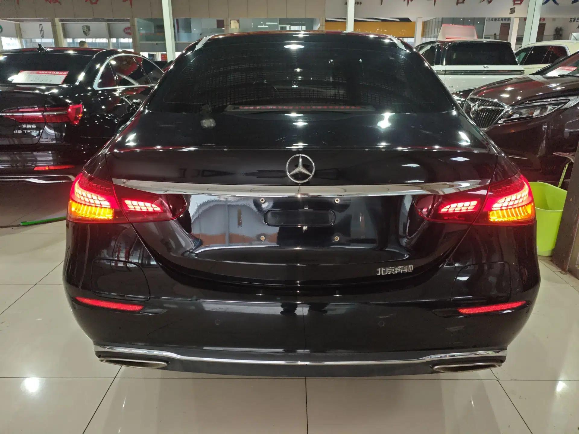 Mercedes-Benz E-Class New Energy 2022 Restyled E 350 e L Plug-in Hybrid Sedan — миниатюра 5