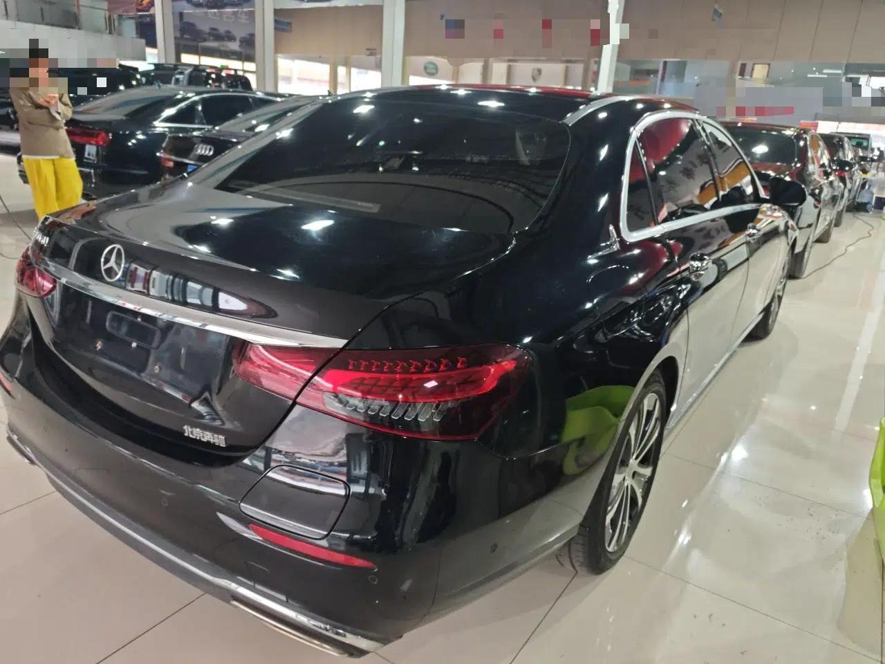 Mercedes-Benz E-Class New Energy 2022 Restyled E 350 e L Plug-in Hybrid Sedan — миниатюра 6