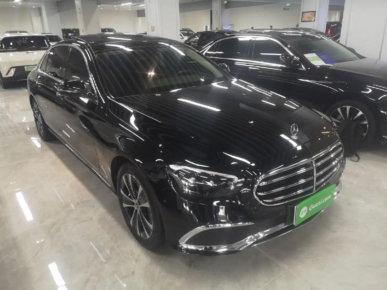 Mercedes-Benz E-Class New Energy 2022 Second Facelift E 350 e L Plug-in Hybrid Sedan — миниатюра 3