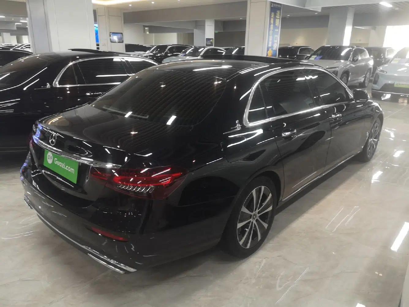 Mercedes-Benz E-Class New Energy 2022 Second Facelift E 350 e L Plug-in Hybrid Sedan — миниатюра 6