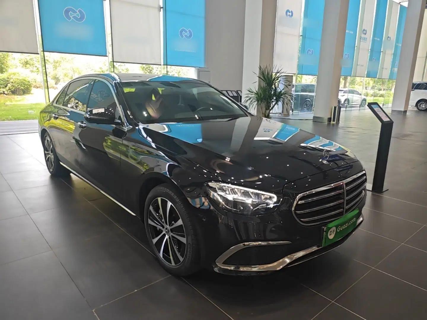 Mercedes-Benz E-Class New Energy 2022 Second Facelift E 350 e L Plug-in Hybrid Sedan — миниатюра 12