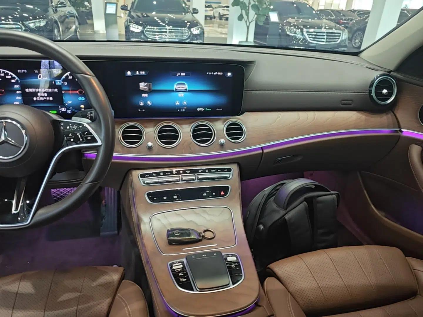 Mercedes-Benz E-Class New Energy 2022 Second Facelift E 350 e L Plug-in Hybrid Sedan — миниатюра 20