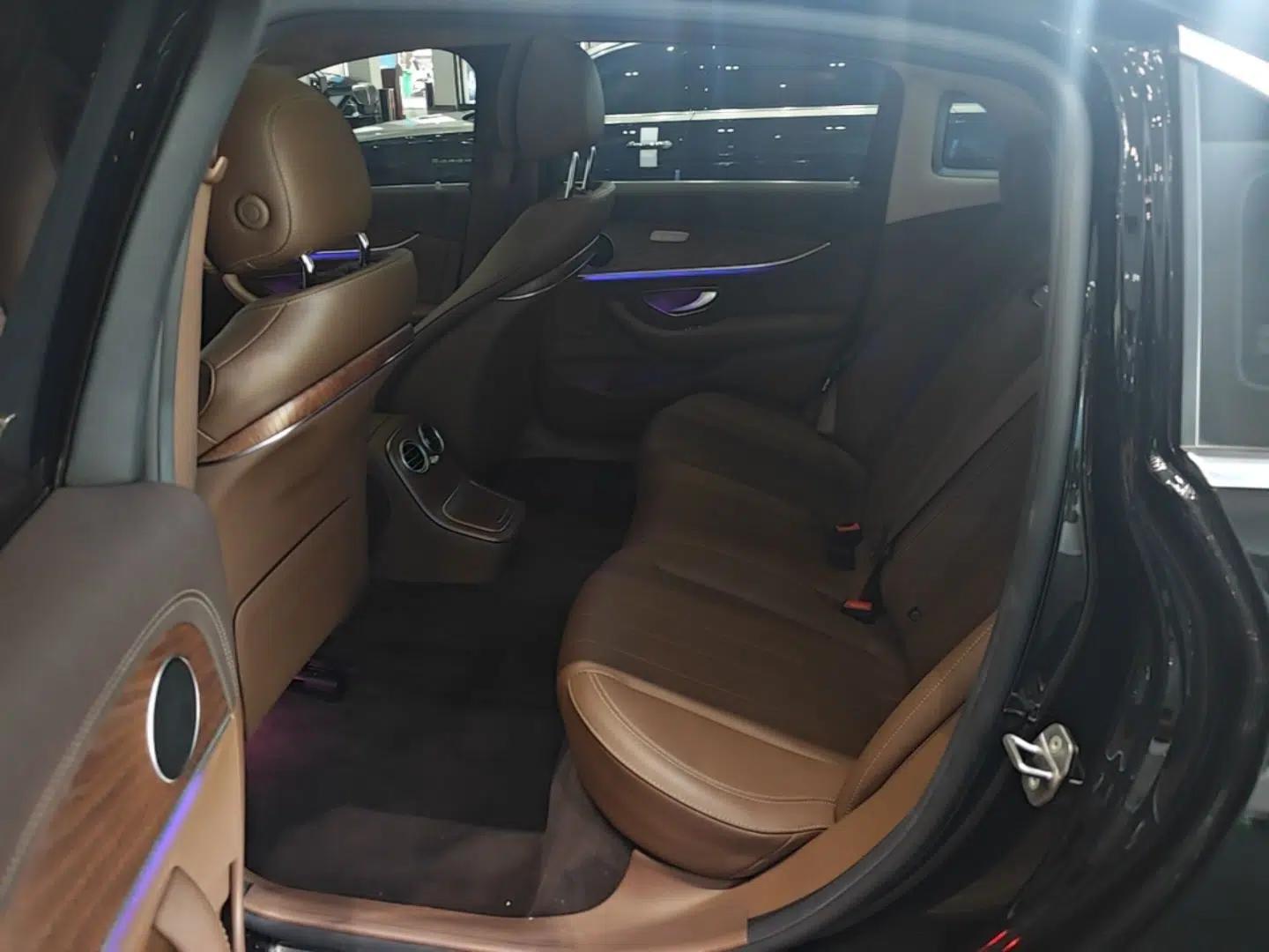 Mercedes-Benz E-Class New Energy 2022 Second Facelift E 350 e L Plug-in Hybrid Sedan — миниатюра 25