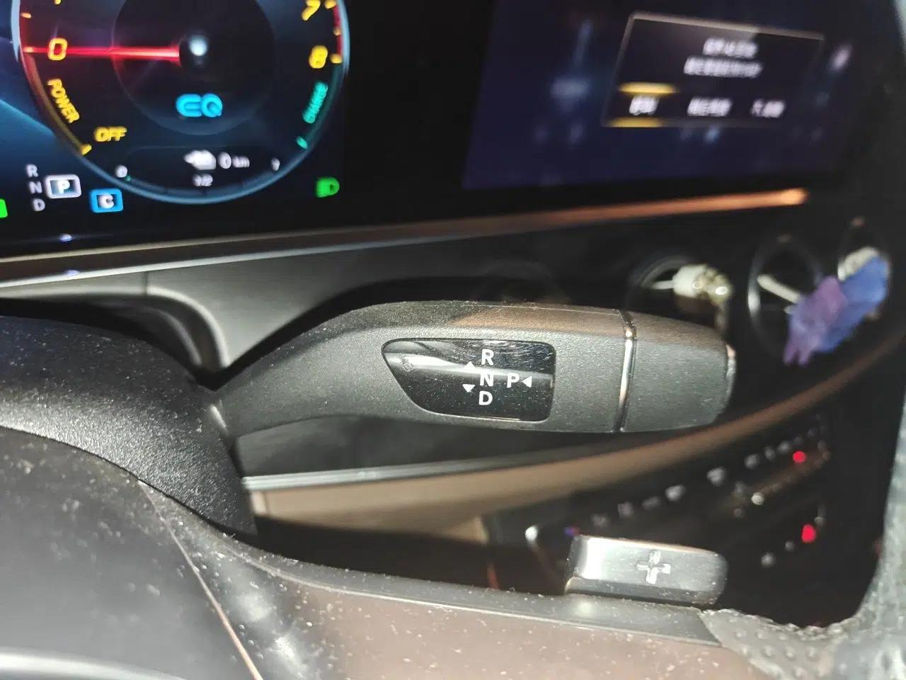 Mercedes-Benz E-Class New Energy 2022 Restyled E 350 e L Plug-in Hybrid Sports Sedan — миниатюра 14