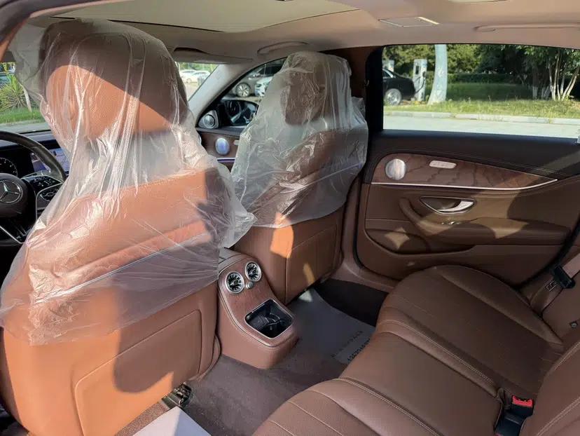 Mercedes-Benz E-Class 2023 Updated E 300 L Fashion Edition — миниатюра 14