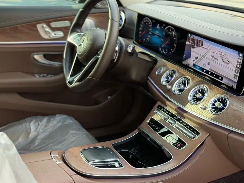 Mercedes-Benz E-Class 2023 Updated E 300 L Fashion Edition — миниатюра 16