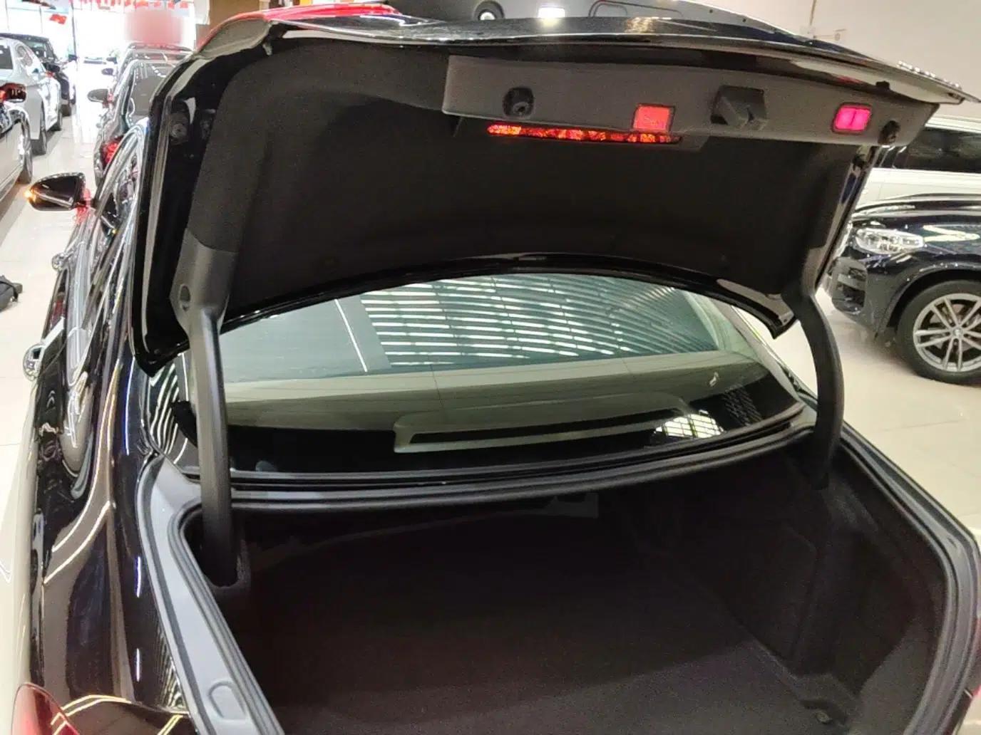Mercedes-Benz E-Class 2021 Restyled E 300 L Luxury Edition — миниатюра 22