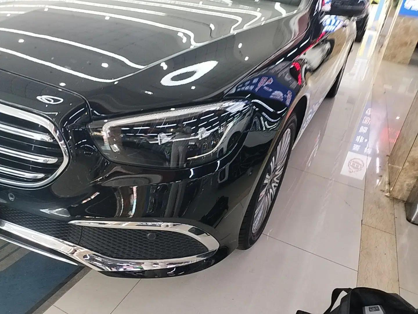 Mercedes-Benz E-Class 2022 Revised Version E 300 L Fashion Edition — миниатюра 8