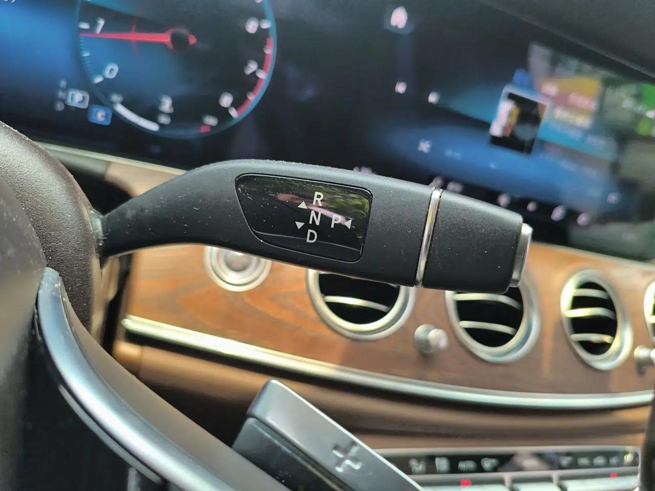 Mercedes-Benz E-Class 2021 Restyled E 300 L Luxury Edition — миниатюра 14
