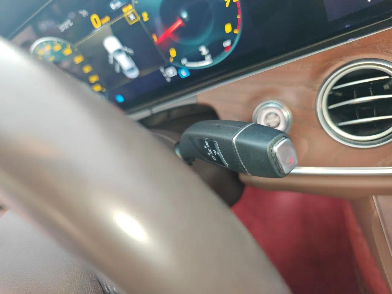 Mercedes-Benz E-Class 2023 Updated E 300 L Luxury Edition — миниатюра 14