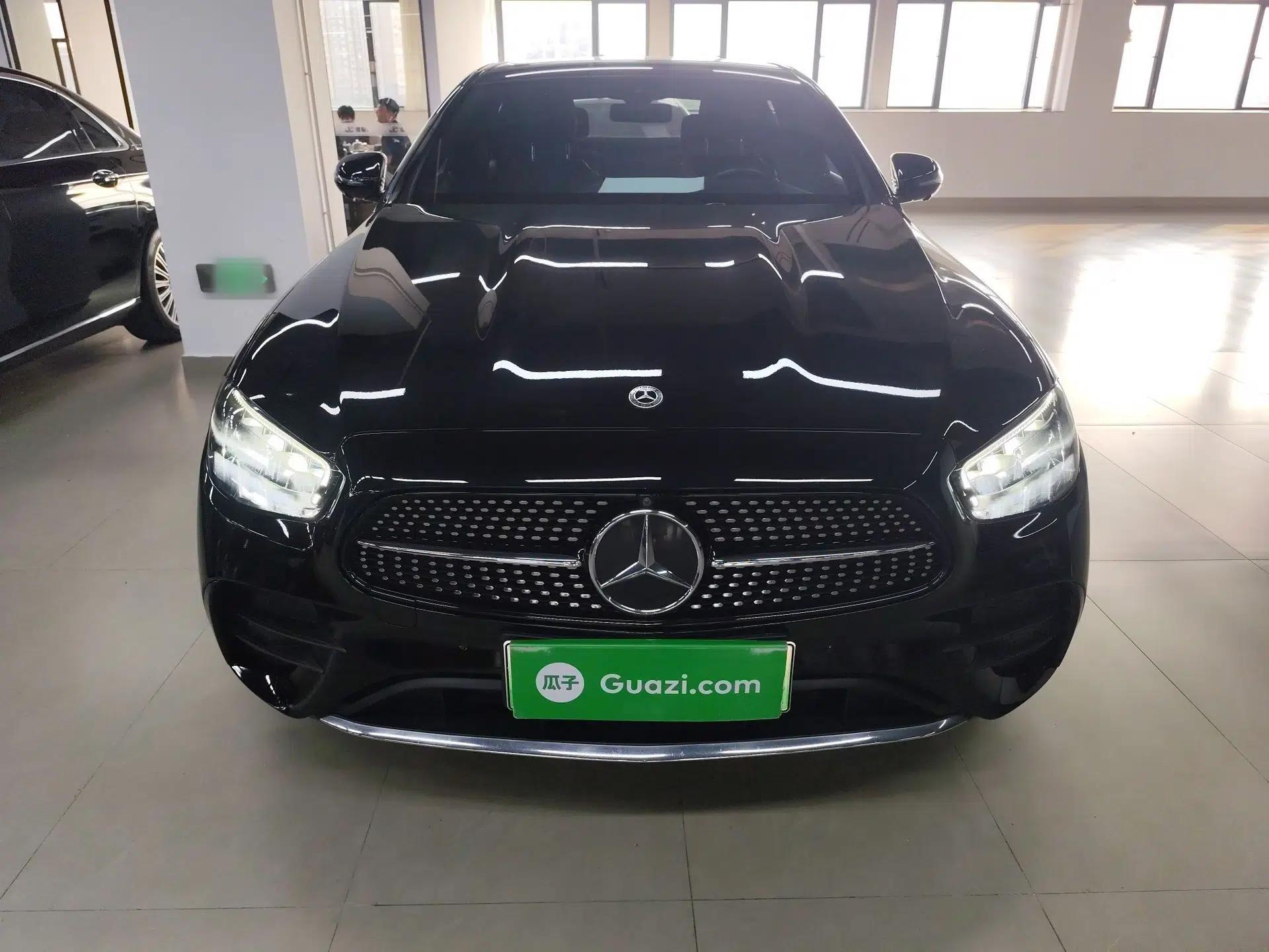 Mercedes-Benz E-Class New Energy 2022 Second Facelift E 350 e L Plug-in Hybrid Sports Sedan — миниатюра 2