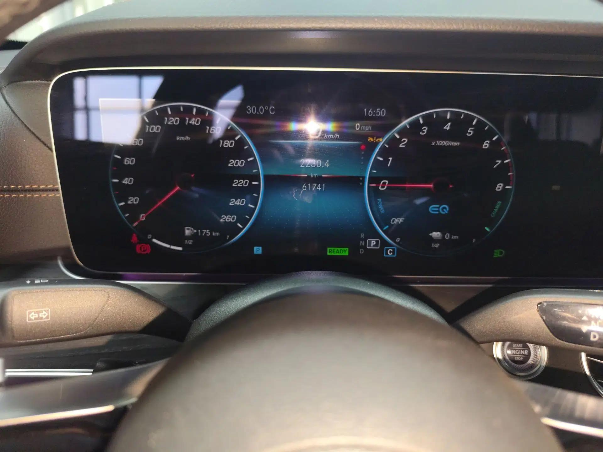 Mercedes-Benz E-Class New Energy 2022 Second Facelift E 350 e L Plug-in Hybrid Sports Sedan — миниатюра 14