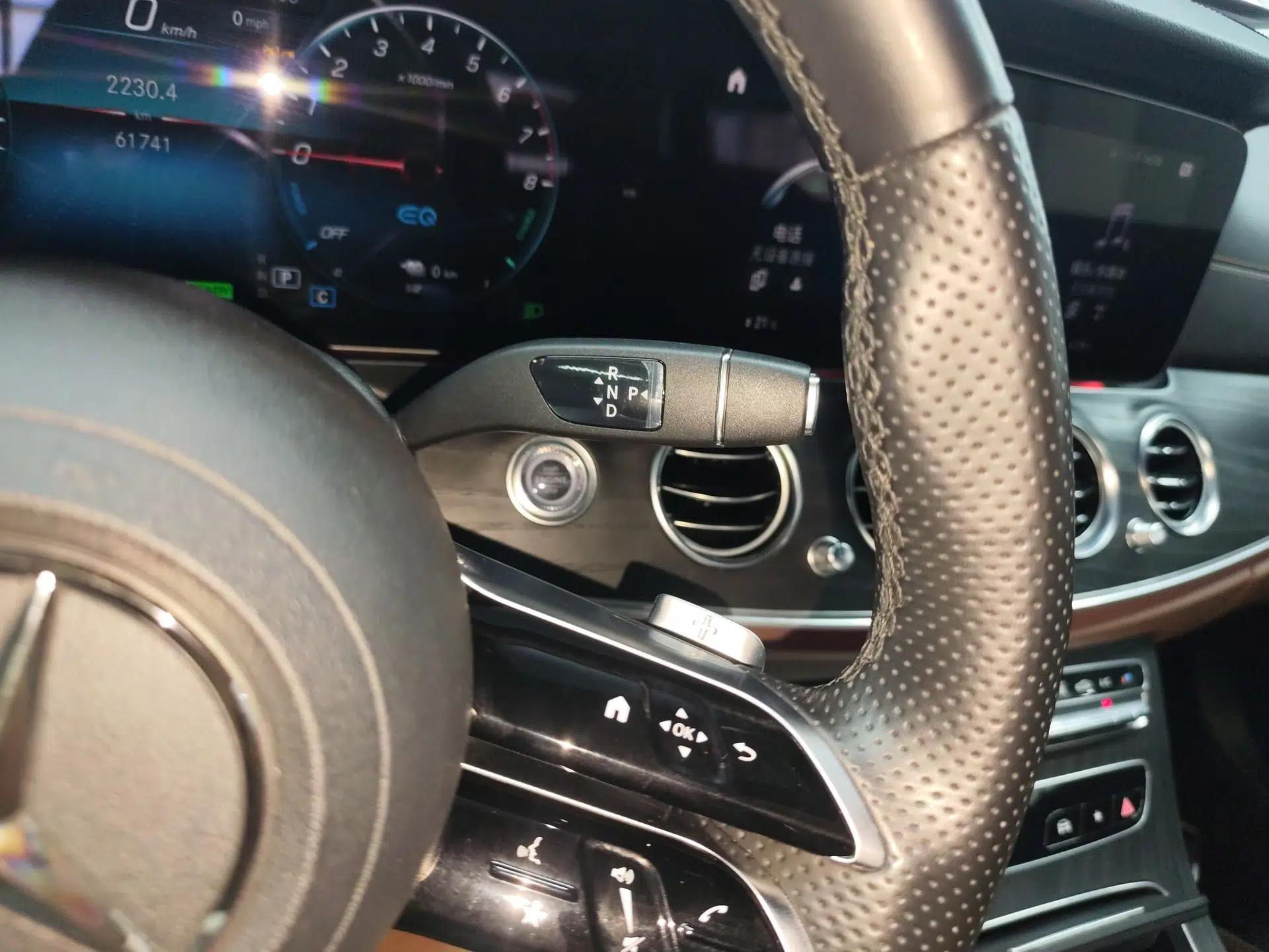 Mercedes-Benz E-Class New Energy 2022 Second Facelift E 350 e L Plug-in Hybrid Sports Sedan — миниатюра 16
