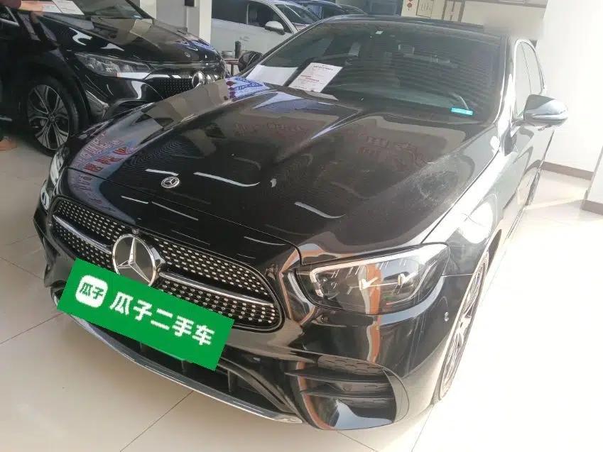 Mercedes-Benz E-Class New Energy 2023 E 350 e L Plug-in Hybrid Sports Sedan — миниатюра 1