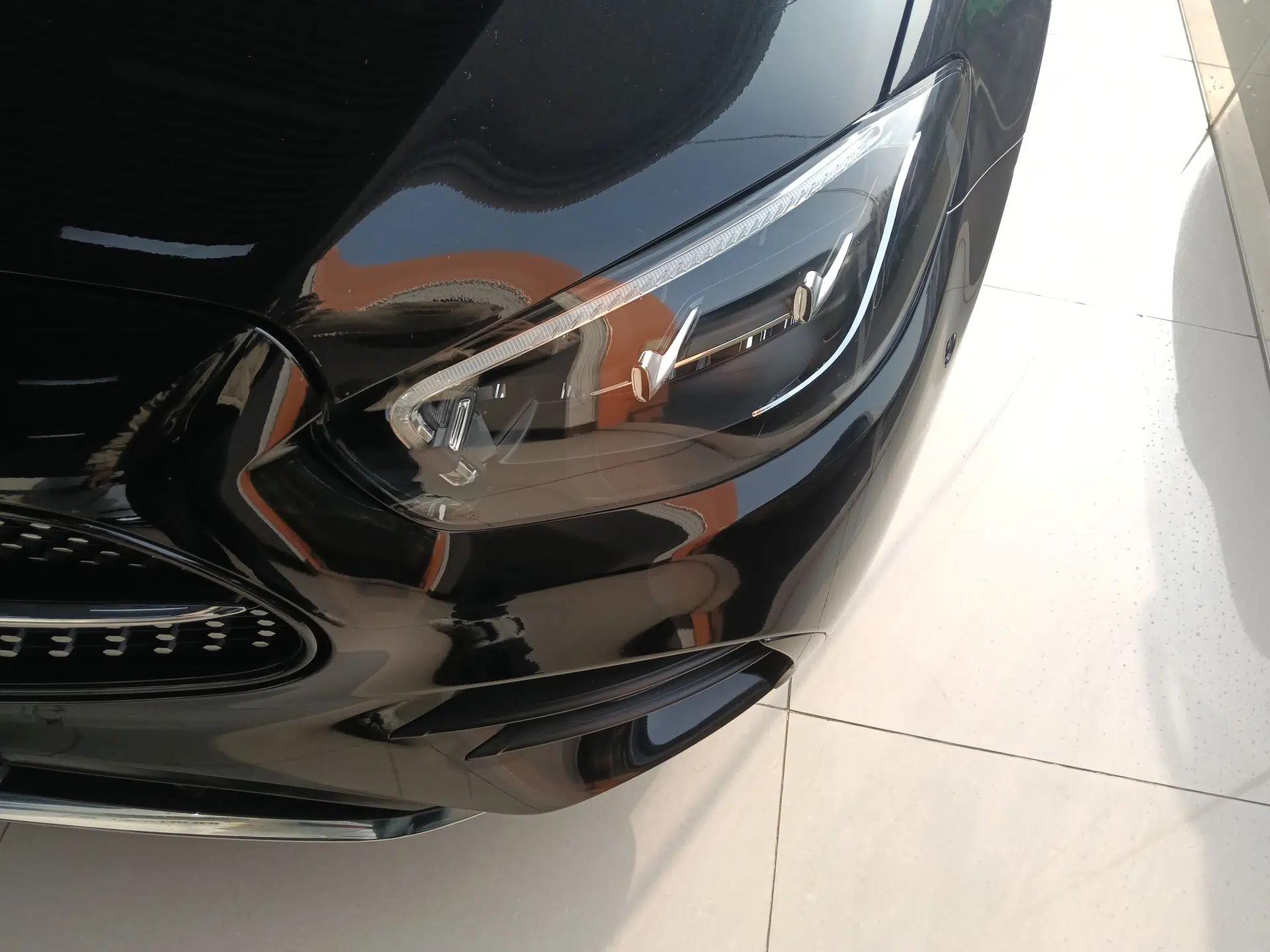 Mercedes-Benz E-Class New Energy 2023 E 350 e L Plug-in Hybrid Sports Sedan — миниатюра 6