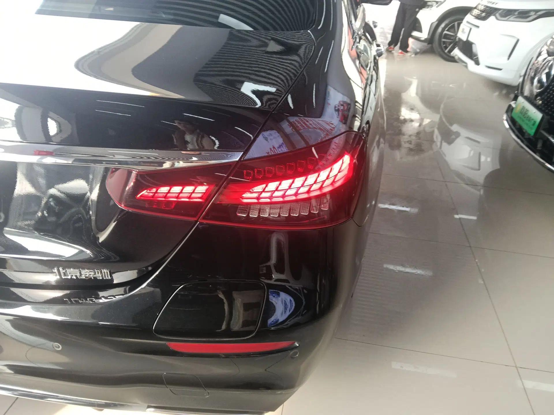 Mercedes-Benz E-Class New Energy 2023 E 350 e L Plug-in Hybrid Sports Sedan — миниатюра 9