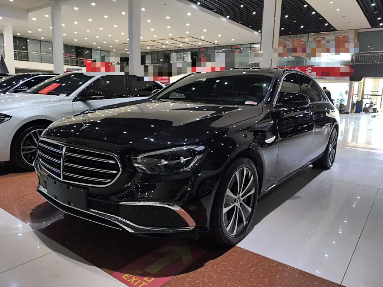 Mercedes-Benz E-Class New Energy 2022 Restyled E 350 e L Plug-in Hybrid Sedan — миниатюра 1