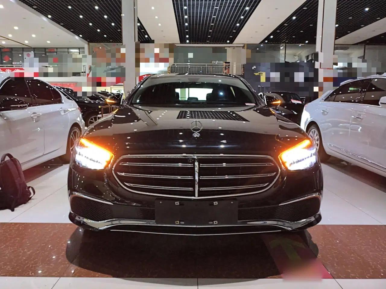 Mercedes-Benz E-Class New Energy 2022 Restyled E 350 e L Plug-in Hybrid Sedan — миниатюра 2