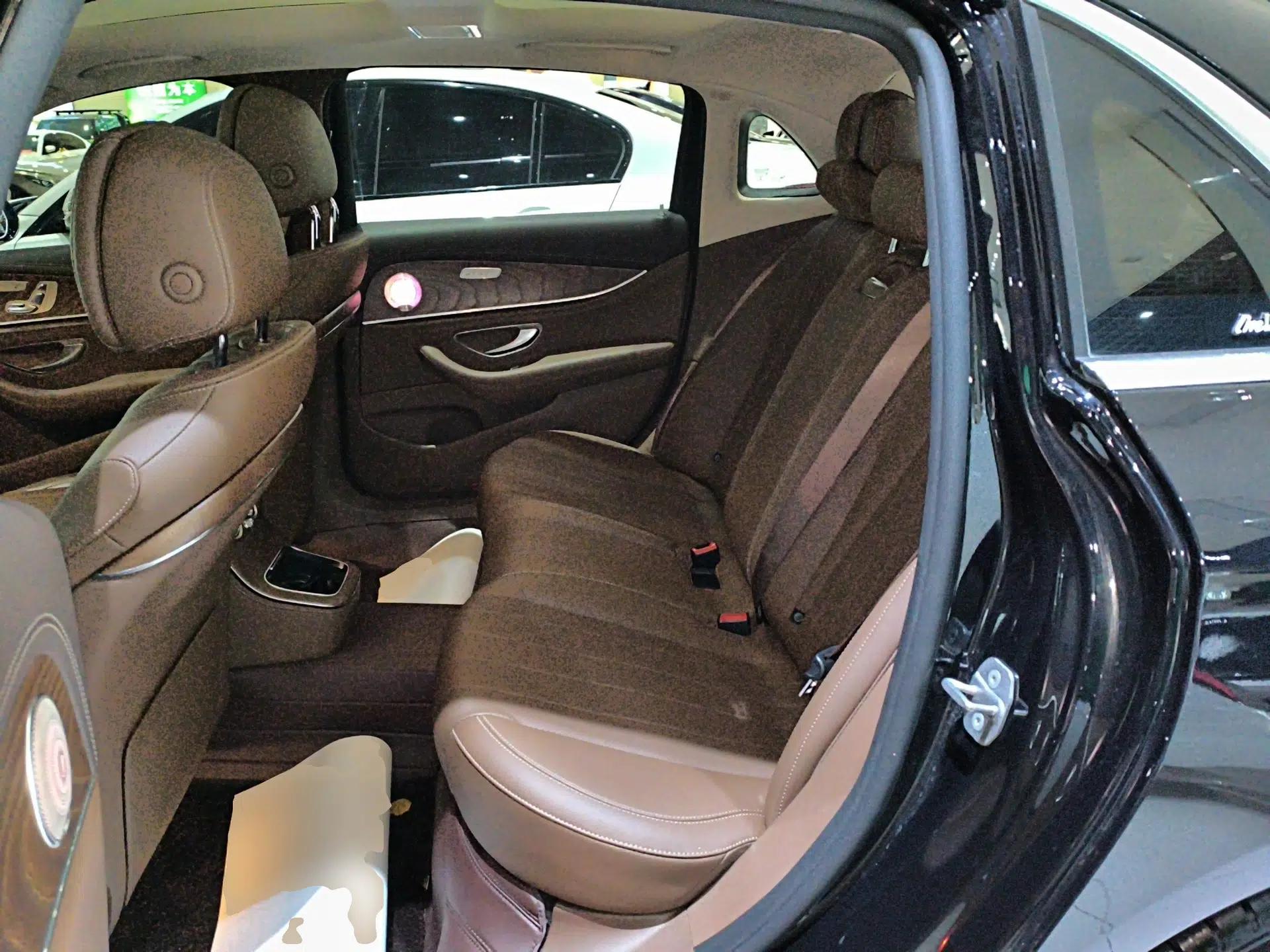 Mercedes-Benz E-Class New Energy 2022 Restyled E 350 e L Plug-in Hybrid Sedan — миниатюра 20