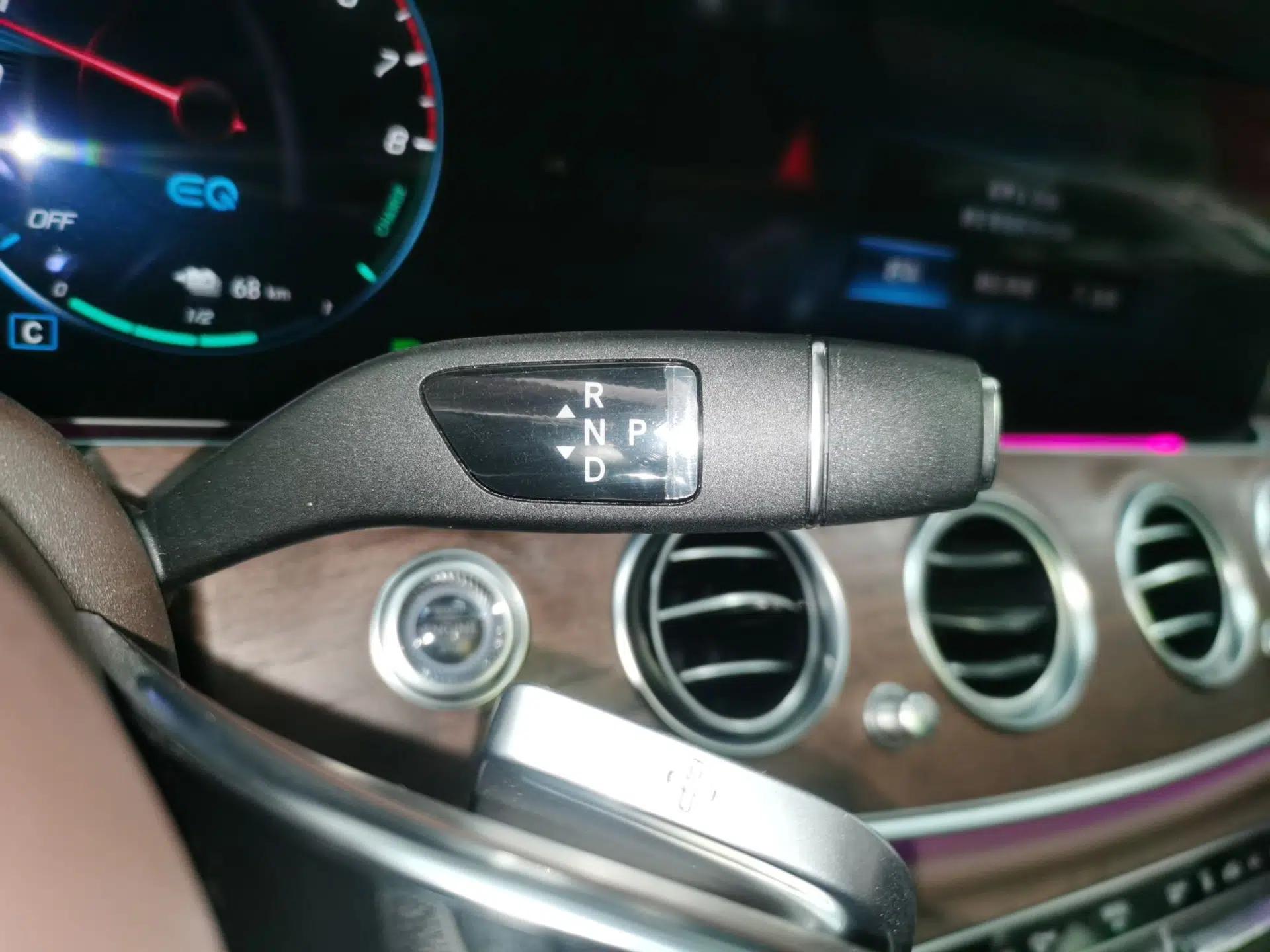 Mercedes-Benz E-Class New Energy 2022 Second Facelift E 350 e L Plug-in Hybrid Sedan — миниатюра 16