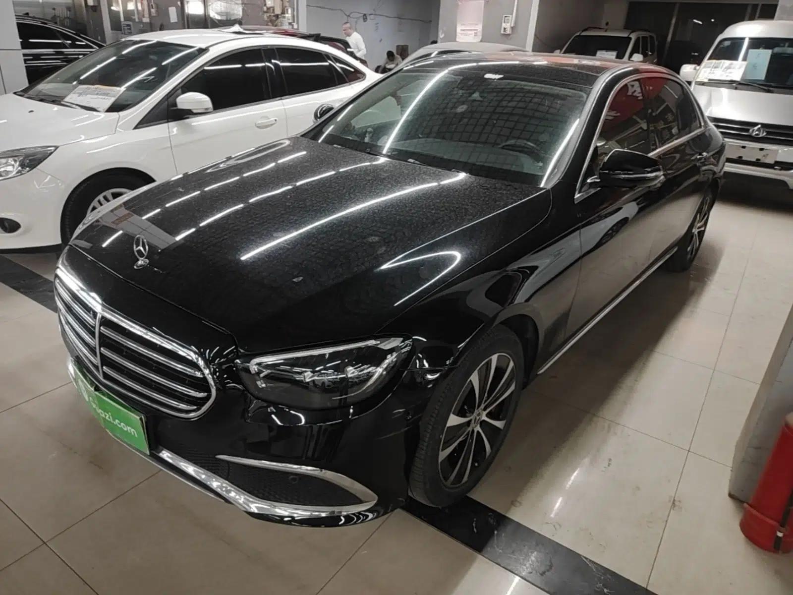 Mercedes-Benz E-Class New Energy 2022 Second Facelift E 350 e L Plug-in Hybrid Sedan — миниатюра 1