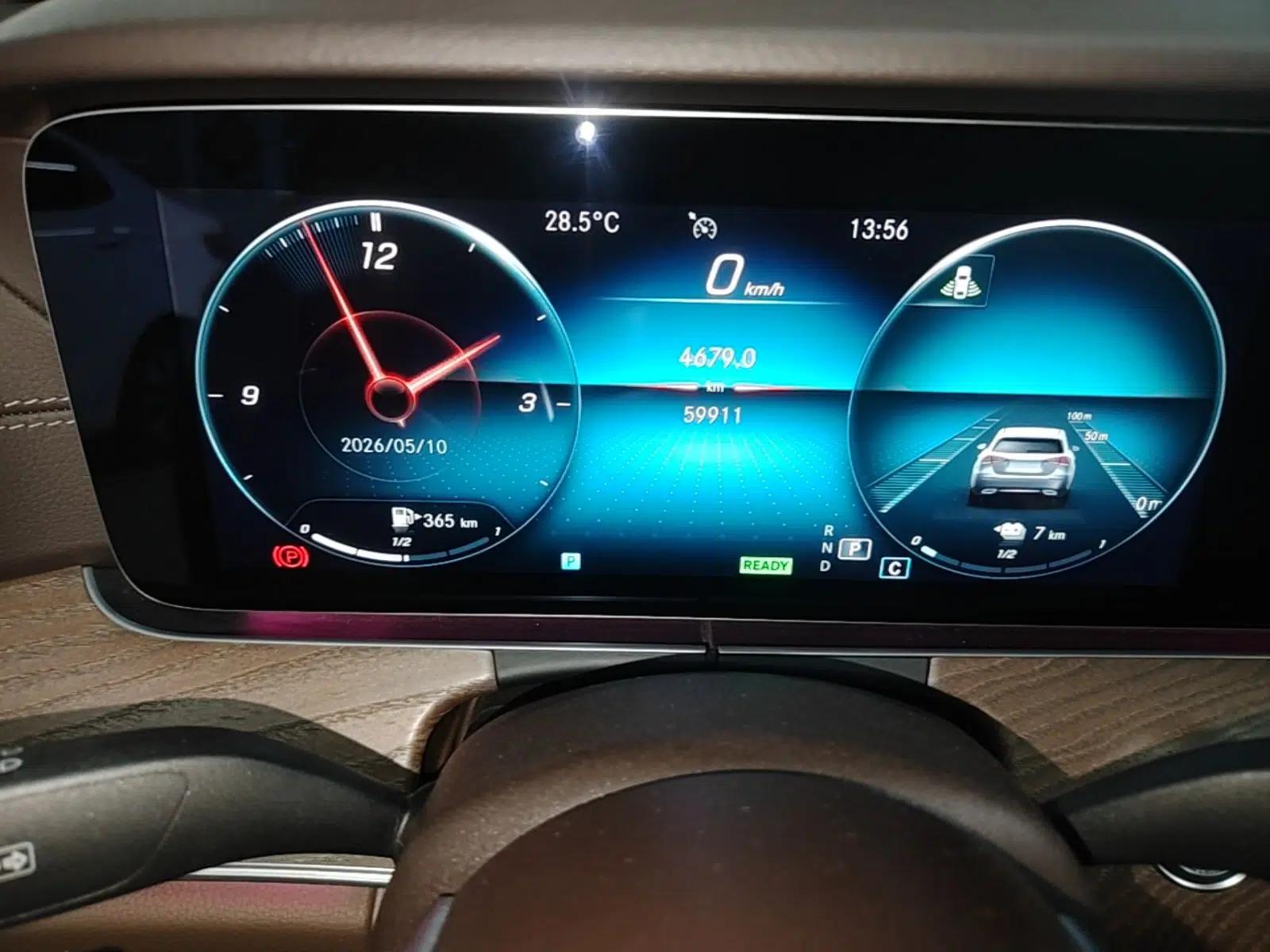 Mercedes-Benz E-Class New Energy 2022 Second Facelift E 350 e L Plug-in Hybrid Sedan — миниатюра 19