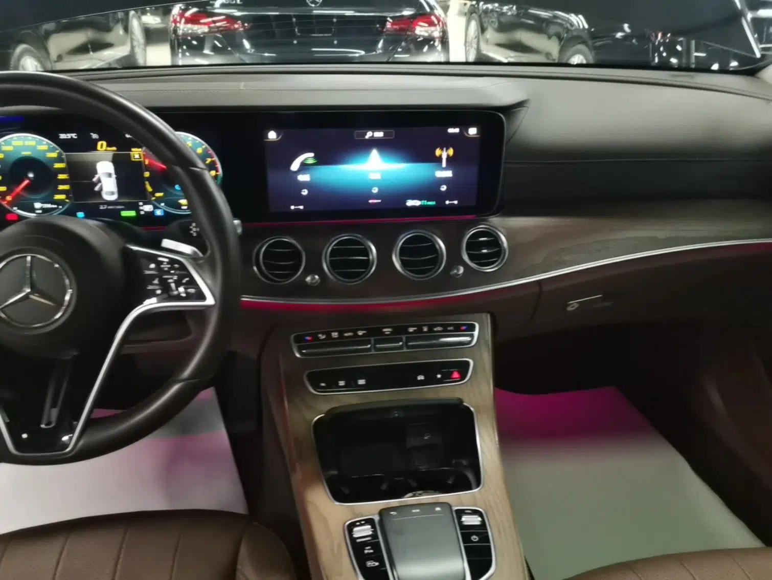 Mercedes-Benz E-Class New Energy 2022 Restyled E 350 e L Plug-in Hybrid Sedan — миниатюра 15