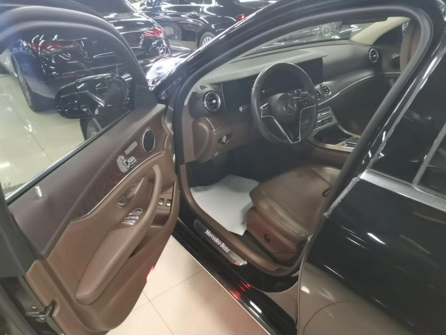 Mercedes-Benz E-Class New Energy 2022 Restyled E 350 e L Plug-in Hybrid Sedan — миниатюра 18