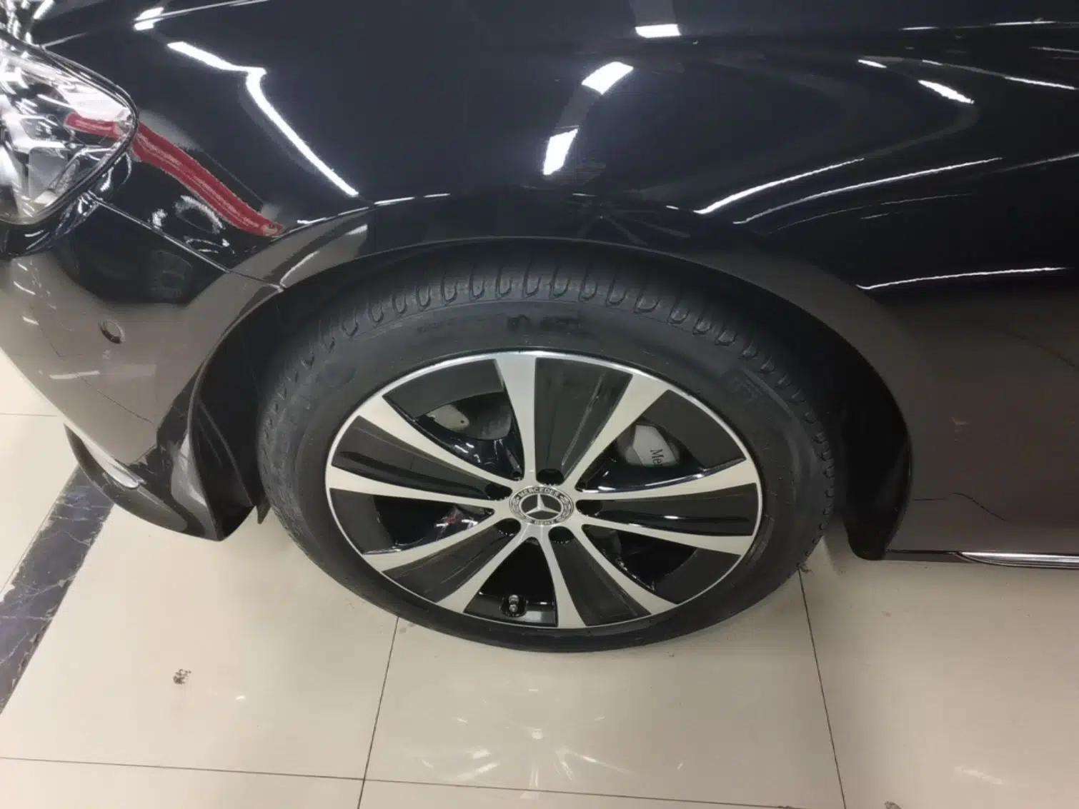 Mercedes-Benz E-Class New Energy 2022 Restyled E 350 e L Plug-in Hybrid Sedan — миниатюра 10