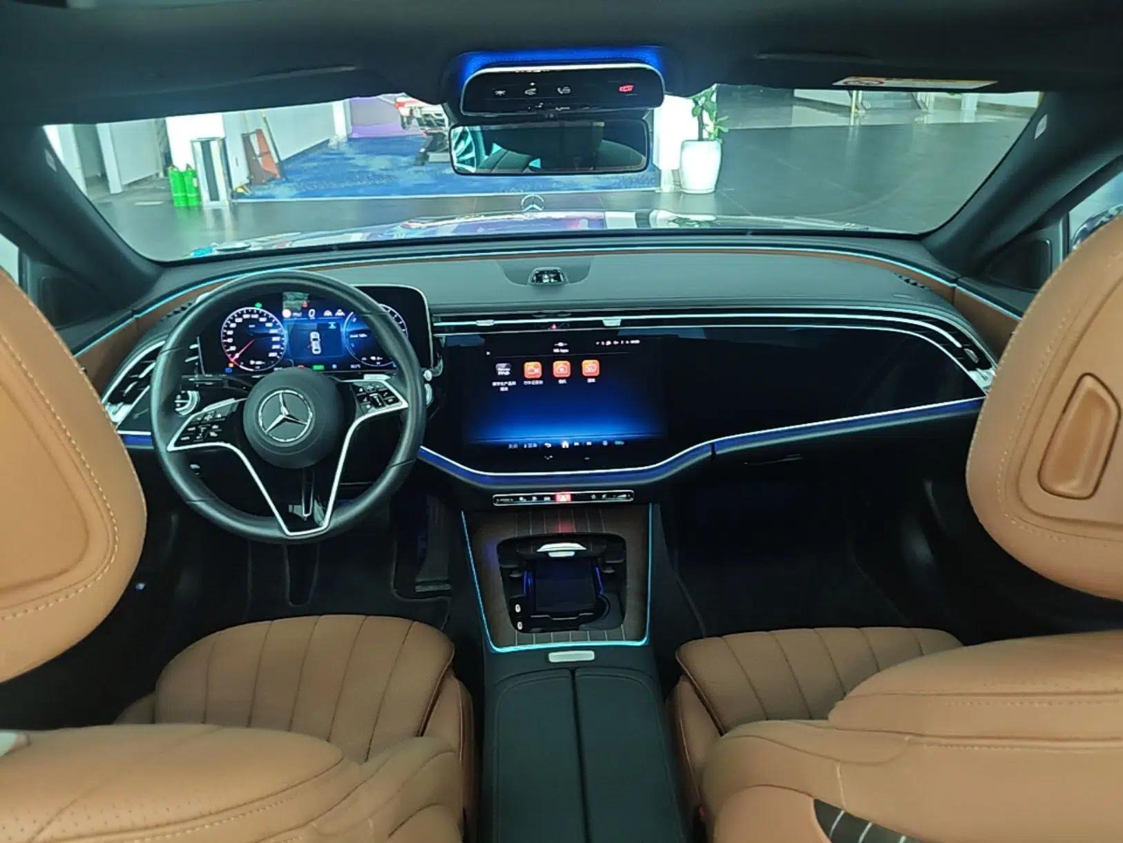 Mercedes-Benz E-Class New Energy 2024 E 350 e L Plug-in Hybrid Sedan — миниатюра 12