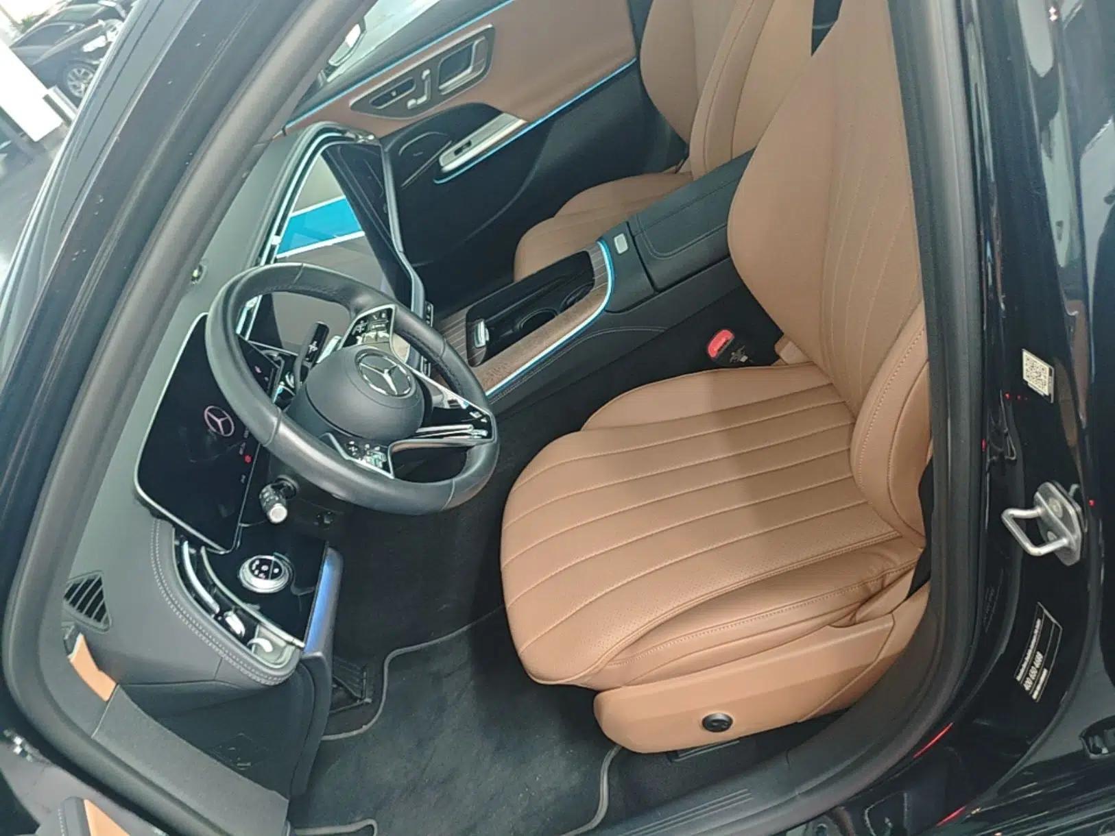 Mercedes-Benz E-Class New Energy 2024 E 350 e L Plug-in Hybrid Sedan — миниатюра 17