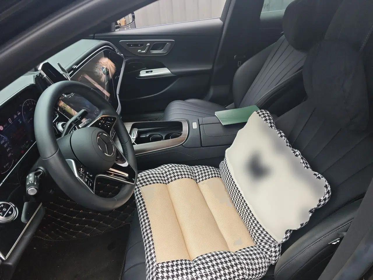 Mercedes-Benz E-Class New Energy 2024 E 350 e L Plug-in Hybrid Sedan — миниатюра 15
