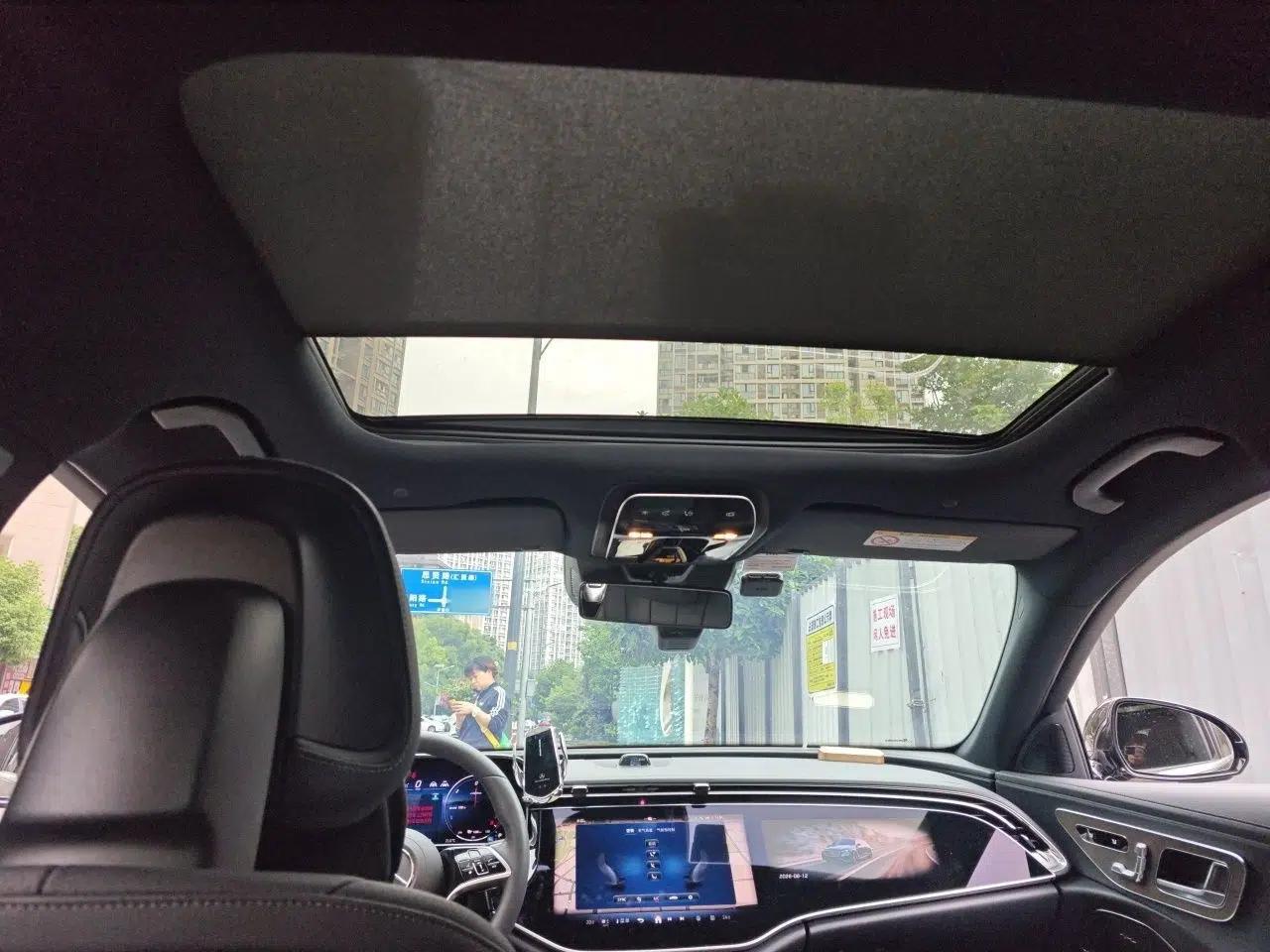 Mercedes-Benz E-Class New Energy 2024 E 350 e L Plug-in Hybrid Sedan — миниатюра 18