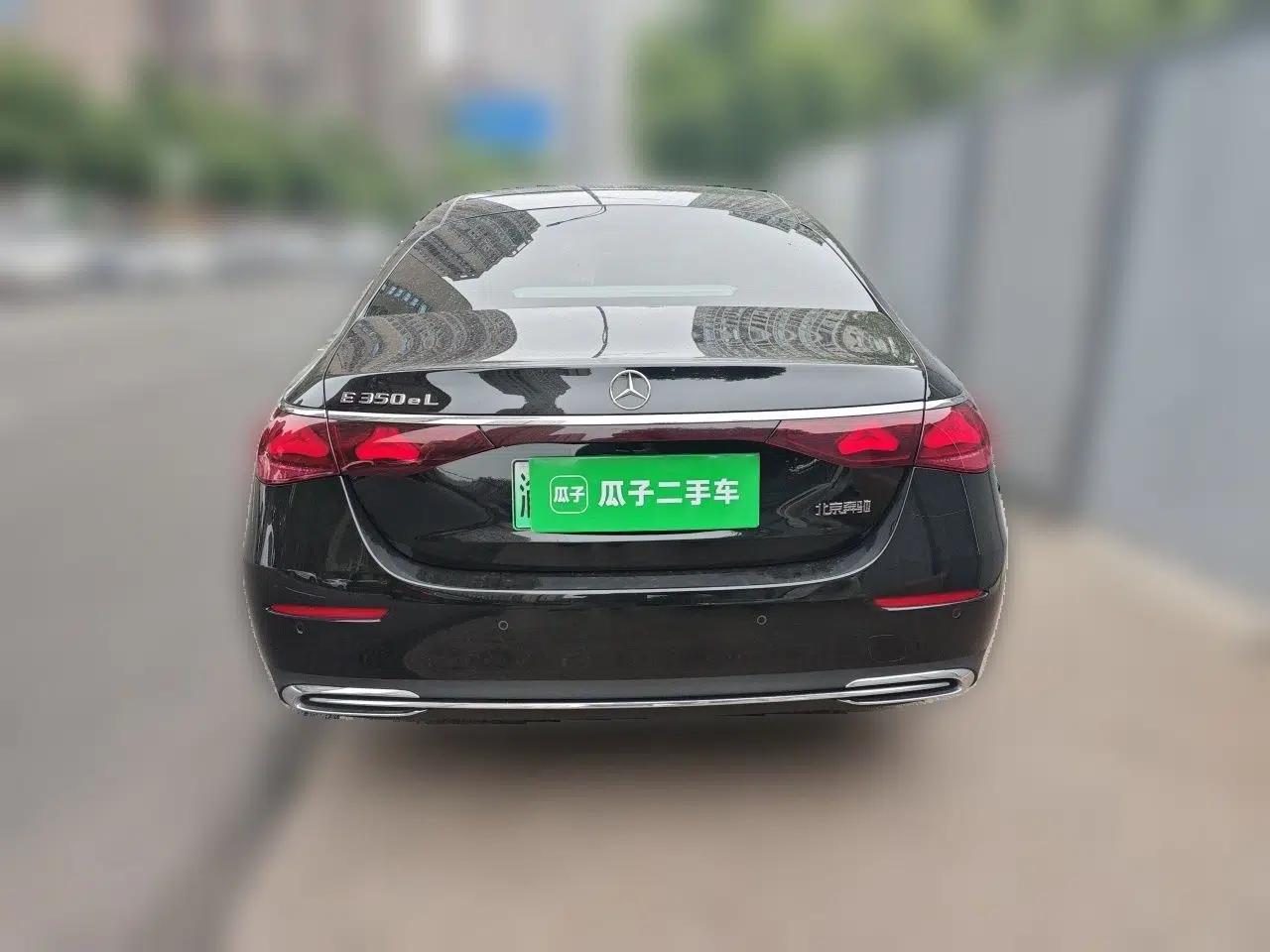 Mercedes-Benz E-Class New Energy 2024 E 350 e L Plug-in Hybrid Sedan — миниатюра 5
