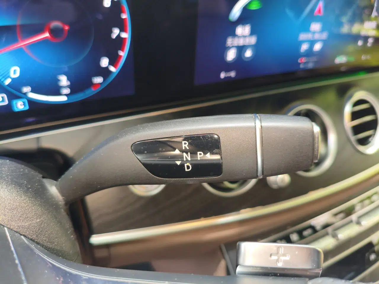 Mercedes-Benz E-Class 2021 Updated E 260 Fashion Sport Edition — миниатюра 14