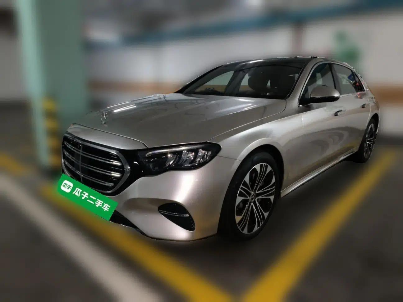 Mercedes-Benz E-Class New Energy 2024 E 350 e L Plug-in Hybrid Sedan — миниатюра 1
