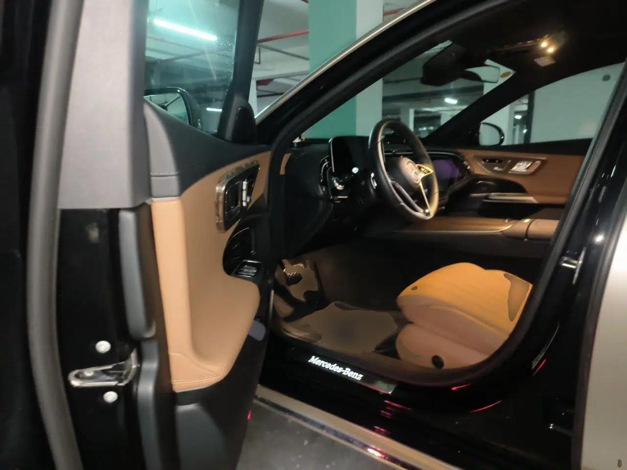 Mercedes-Benz E-Class New Energy 2024 E 350 e L Plug-in Hybrid Sedan — миниатюра 16