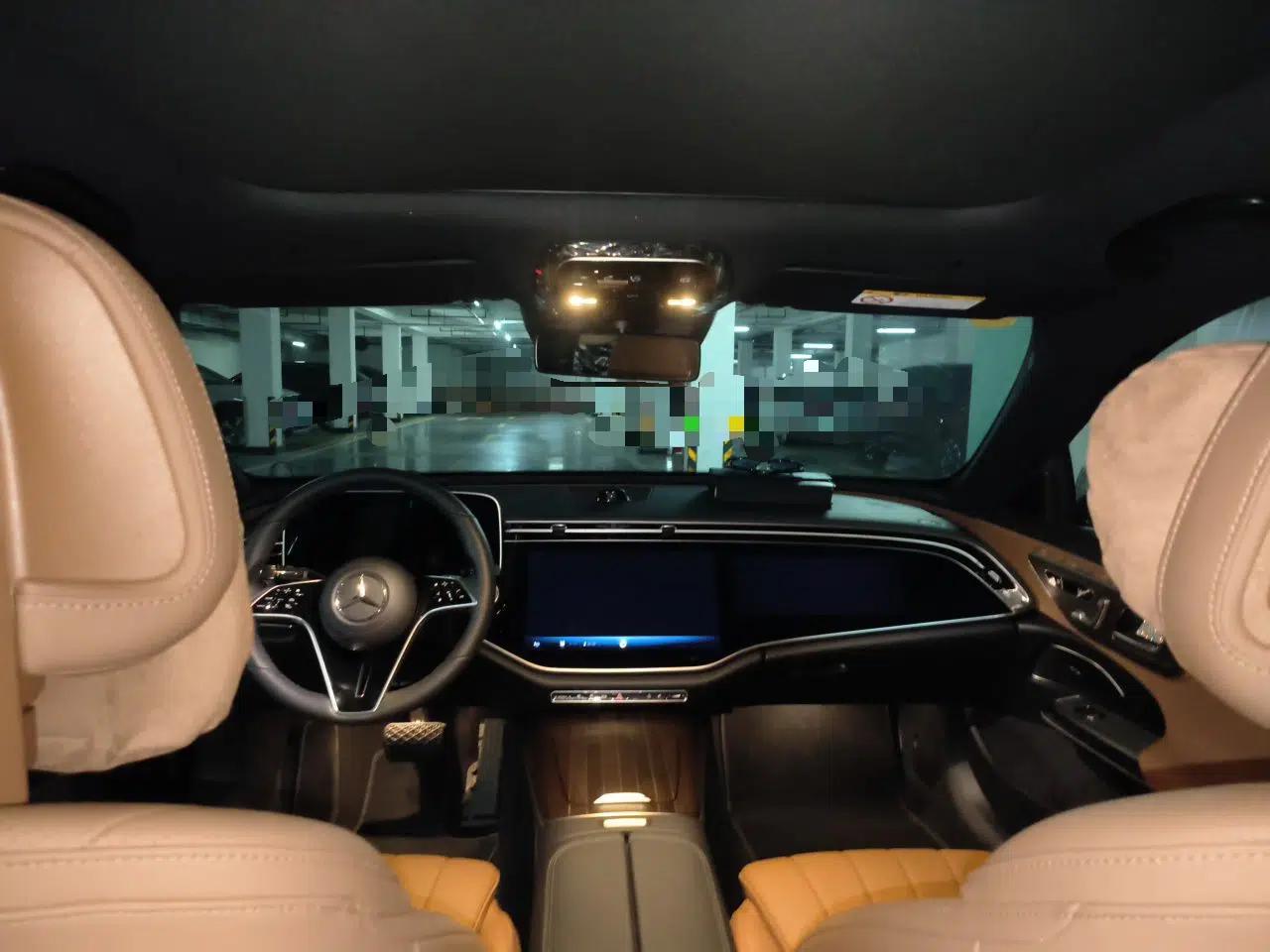 Mercedes-Benz E-Class New Energy 2024 E 350 e L Plug-in Hybrid Sedan — миниатюра 18