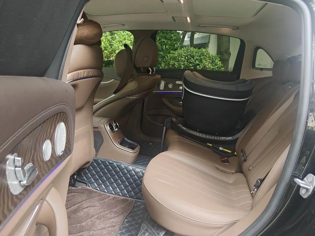 Mercedes-Benz E-Class 2023 E 300 L Luxury Model — миниатюра 17