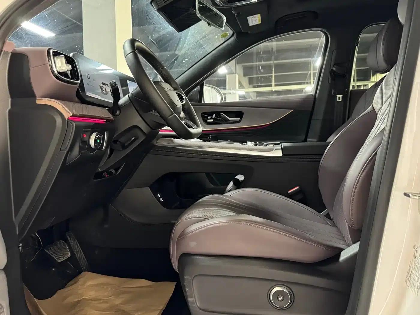 Chery Tiggo 9 2025 2.0T Dual-Clutch Two-Wheel Drive Comfort Edition 5-Seater — миниатюра 7