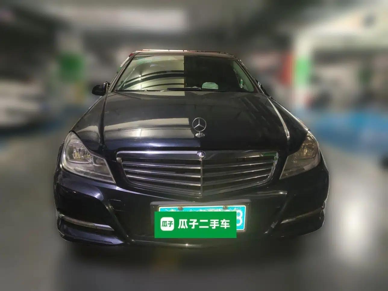 Mercedes-Benz C-Class 2010 C 180K Classic model — миниатюра 2