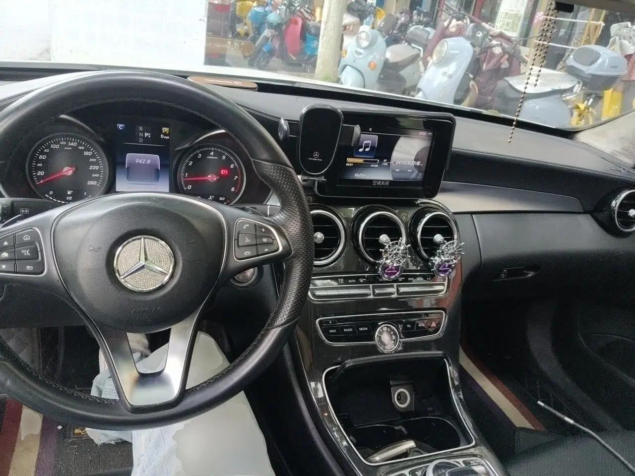 Mercedes-Benz C-Class 2015 Restyled C 180 L Sport Edition — миниатюра 9