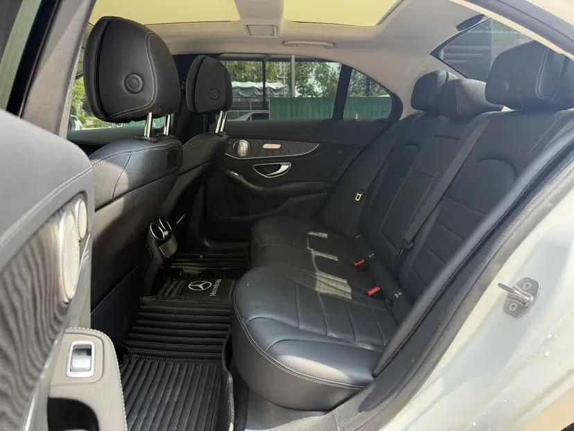 Mercedes-Benz C-Class 2018 C 200 L Sport Edition — миниатюра 17