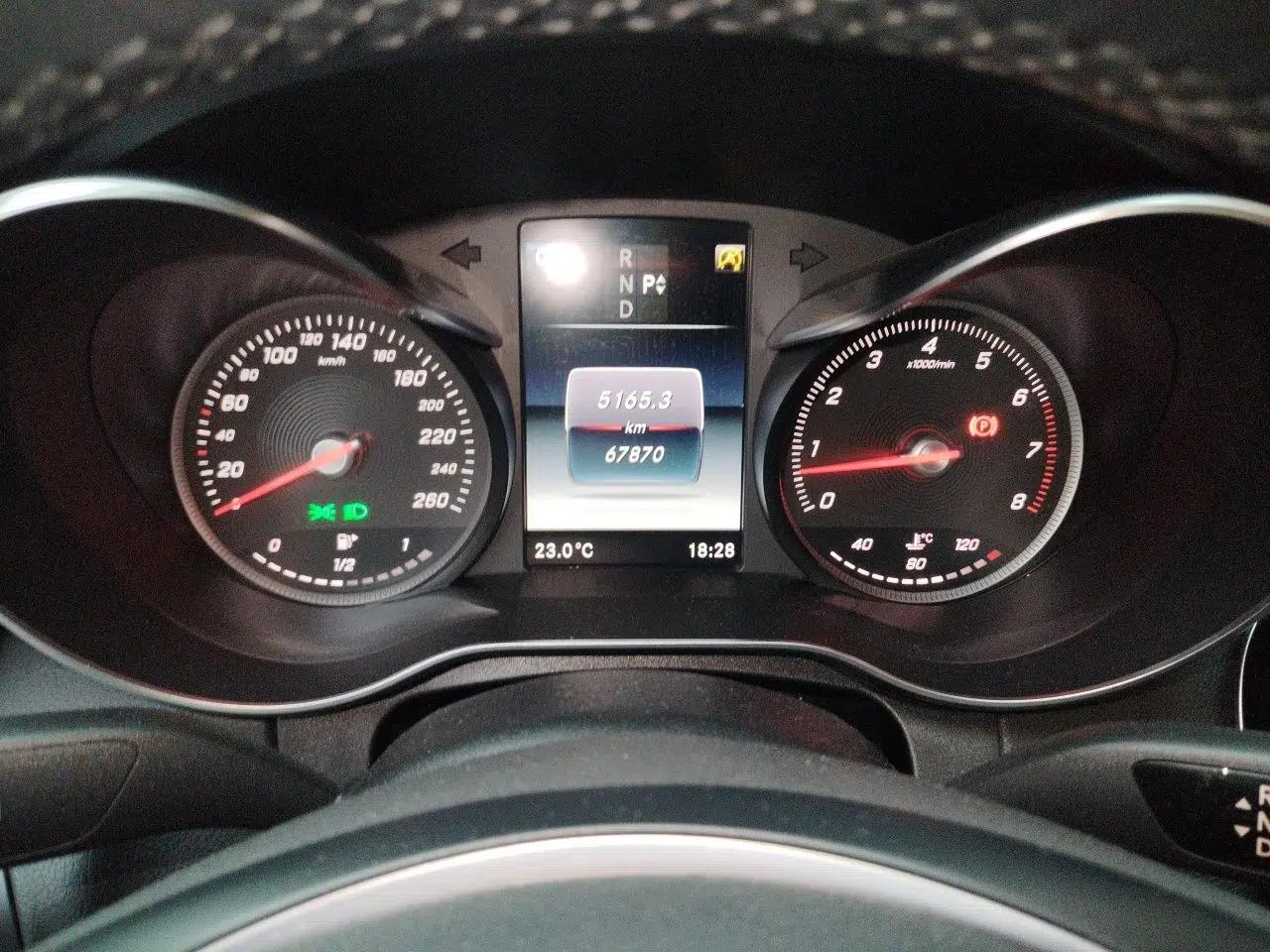 Mercedes-Benz C-Class 2018 C 200 L Sport Edition — миниатюра 11