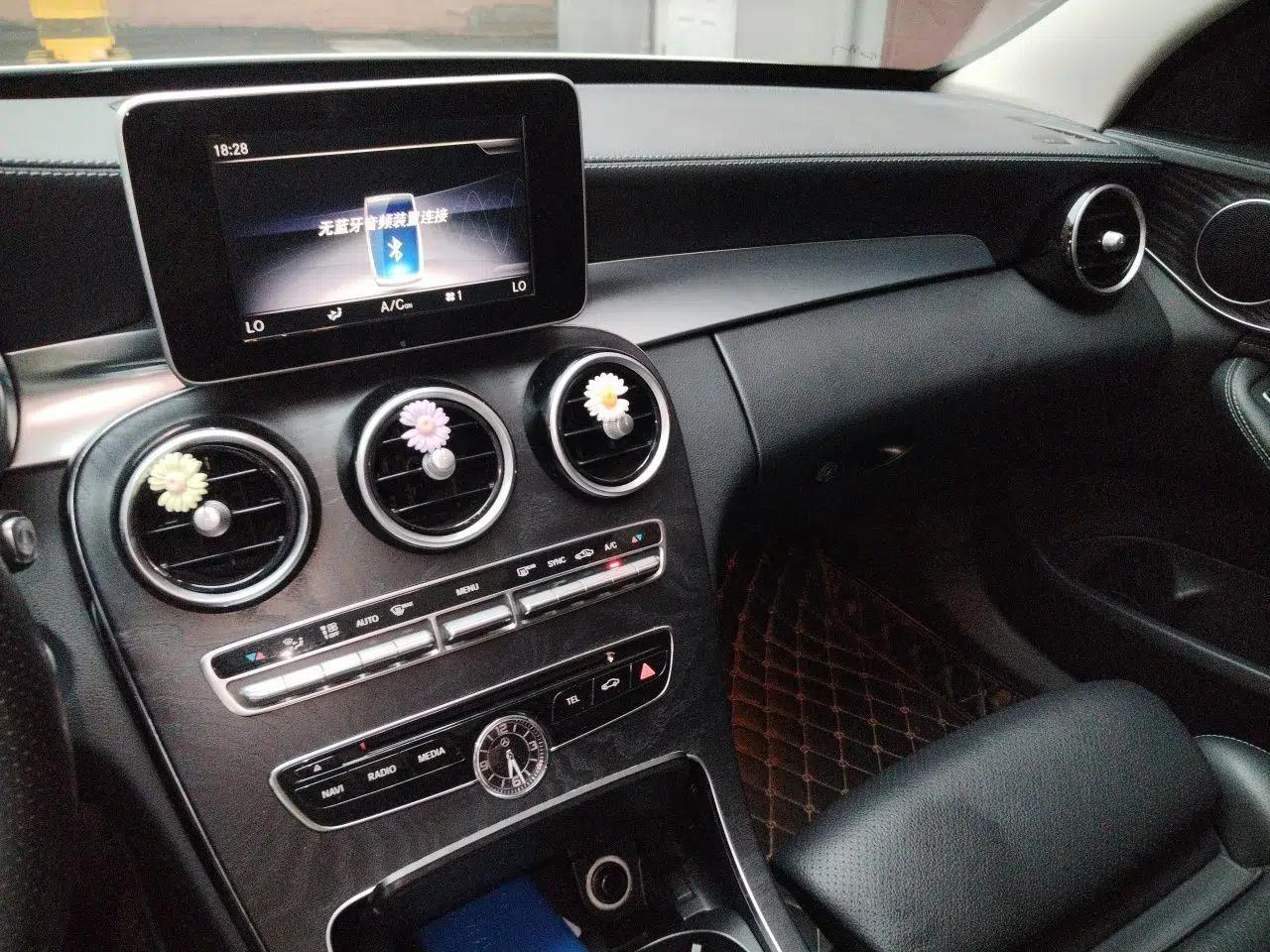 Mercedes-Benz C-Class 2018 C 200 L Sport Edition — миниатюра 13