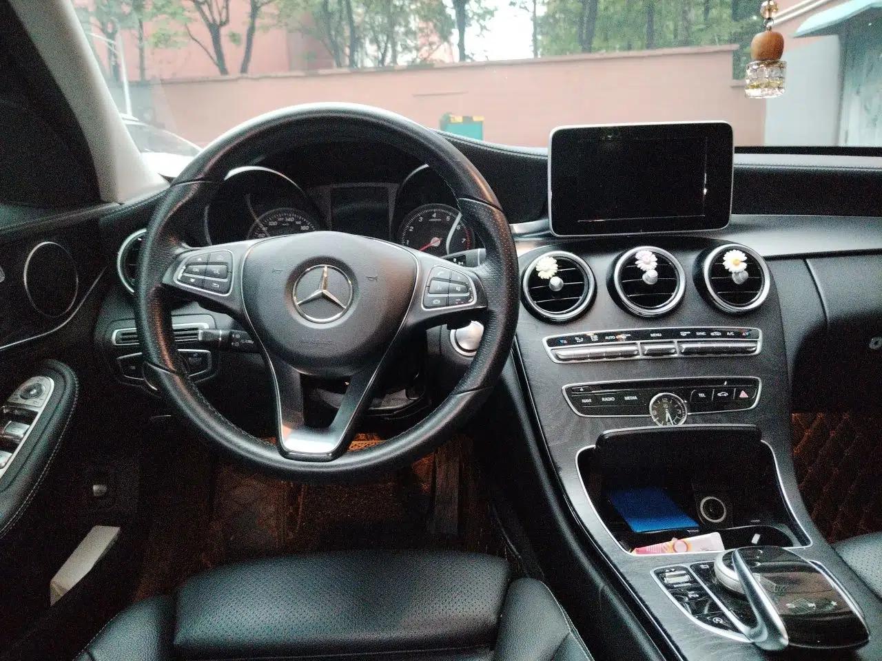 Mercedes-Benz C-Class 2018 C 200 L Sport Edition — миниатюра 10