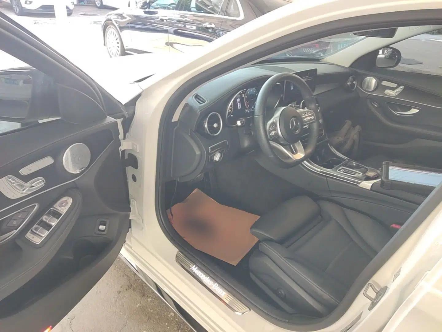 Mercedes-Benz C-Class 2021 C 260 L Sport Edition Star Collection — миниатюра 18
