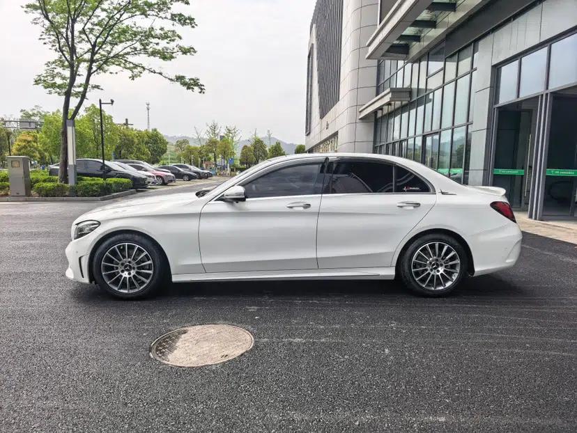 Mercedes-Benz C-Class 2021 C 260 L Sport Edition — миниатюра 4